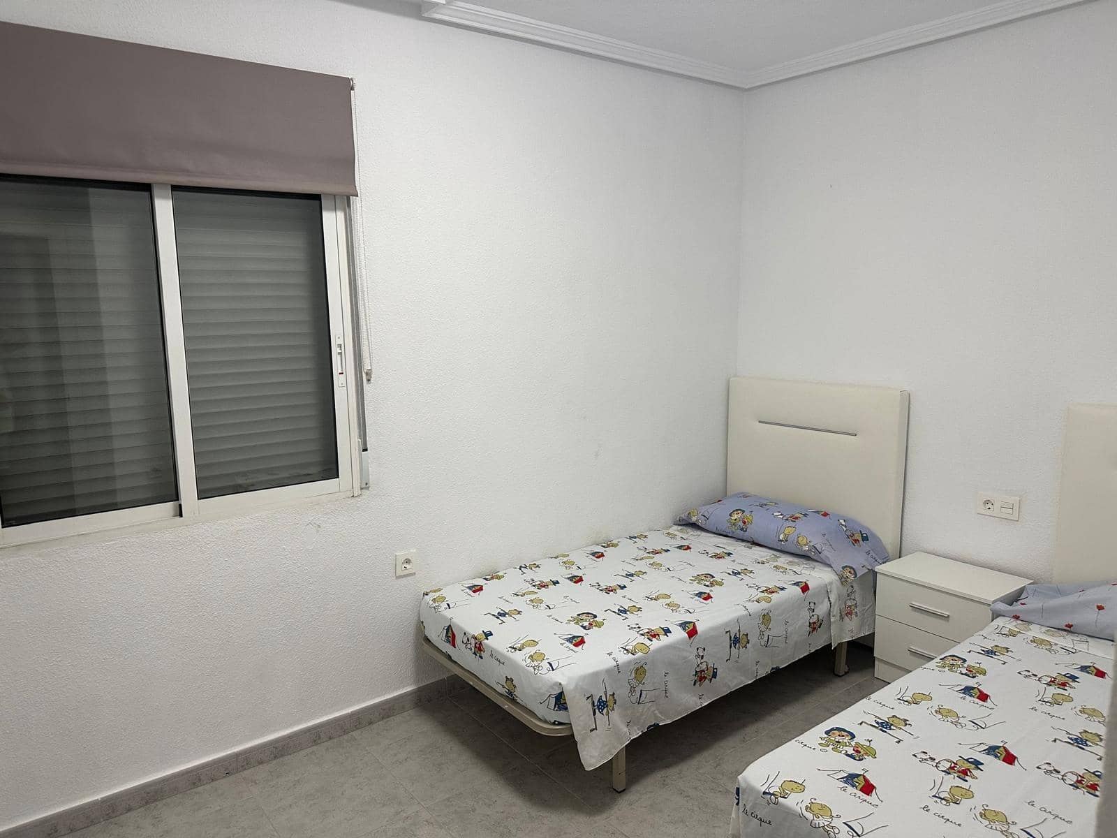 5 makuuhuone Huvila lomavuokrausta paikassa La Siesta mukana uima-altaan 
autotalli - 1 610 € (Ref: 5086097)