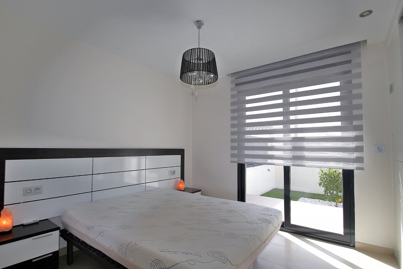 3 makuuhuone Huvila vuokrattavana paikassa La Siesta mukana uima-altaan - 2 500 € (Ref: 5152187)