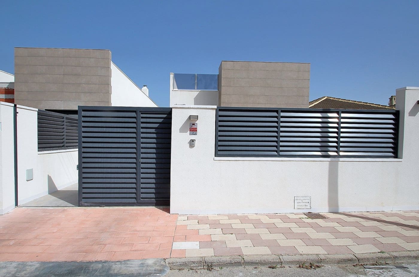 3 makuuhuone Huvila vuokrattavana paikassa La Siesta mukana uima-altaan - 2 500 € (Ref: 5152187)