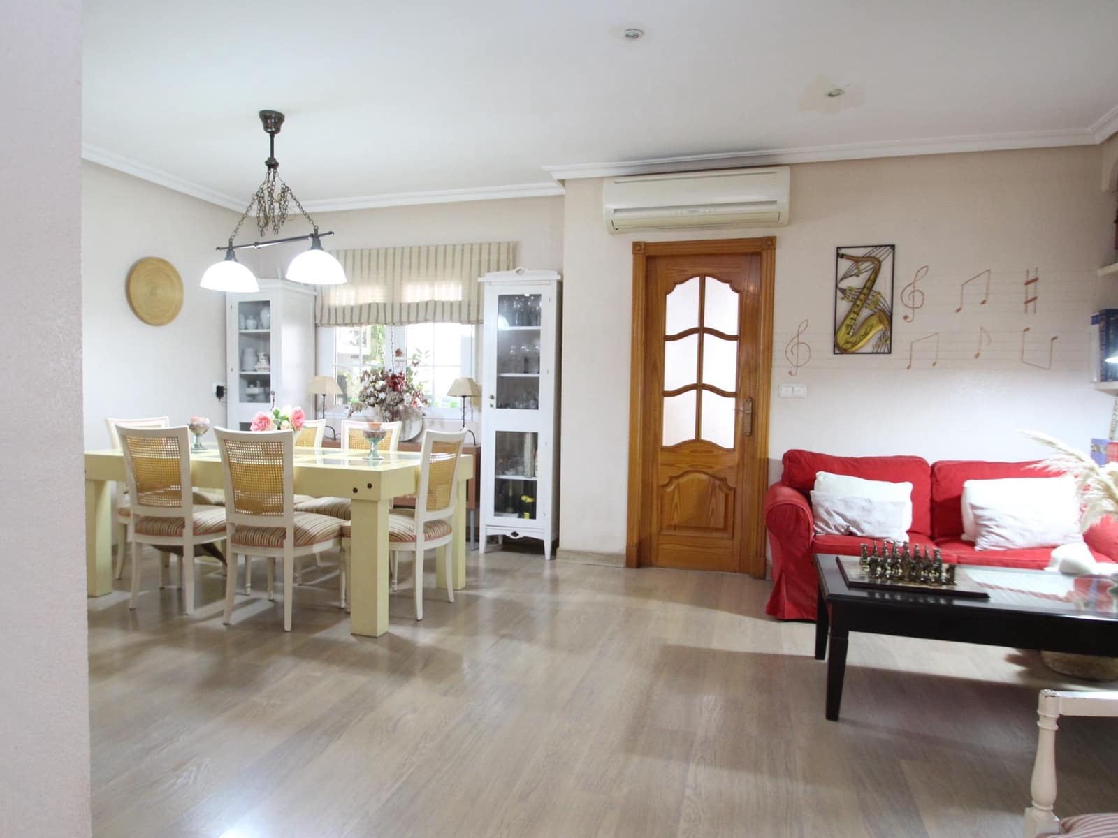 3 bedroom Townhouse for sale in Los Montesinos with garage - € 274,900 (Ref: 7889171)
