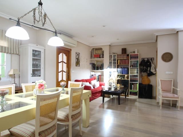 3 bedroom Townhouse for sale in Los Montesinos with garage - € 274,900 (Ref: 7889171)