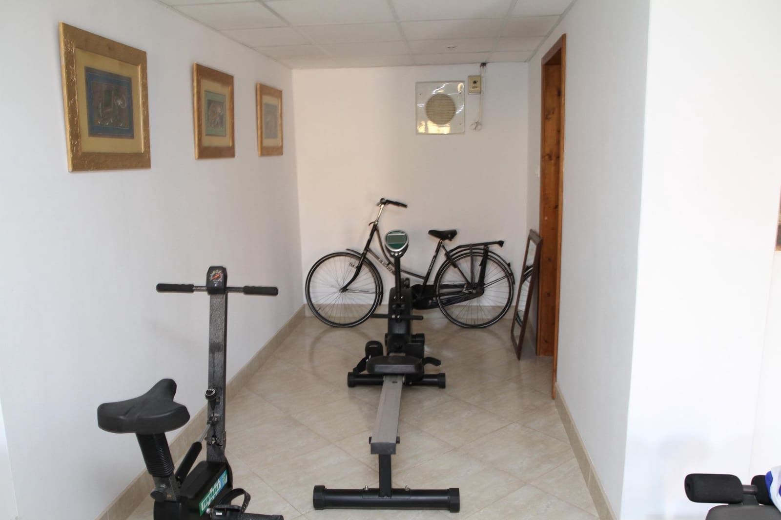 6 sypialnia Finka/Dom wiejski na sprzedaż w San Miguel de Salinas z basenem - 890 000 € (Ref: 8202951)