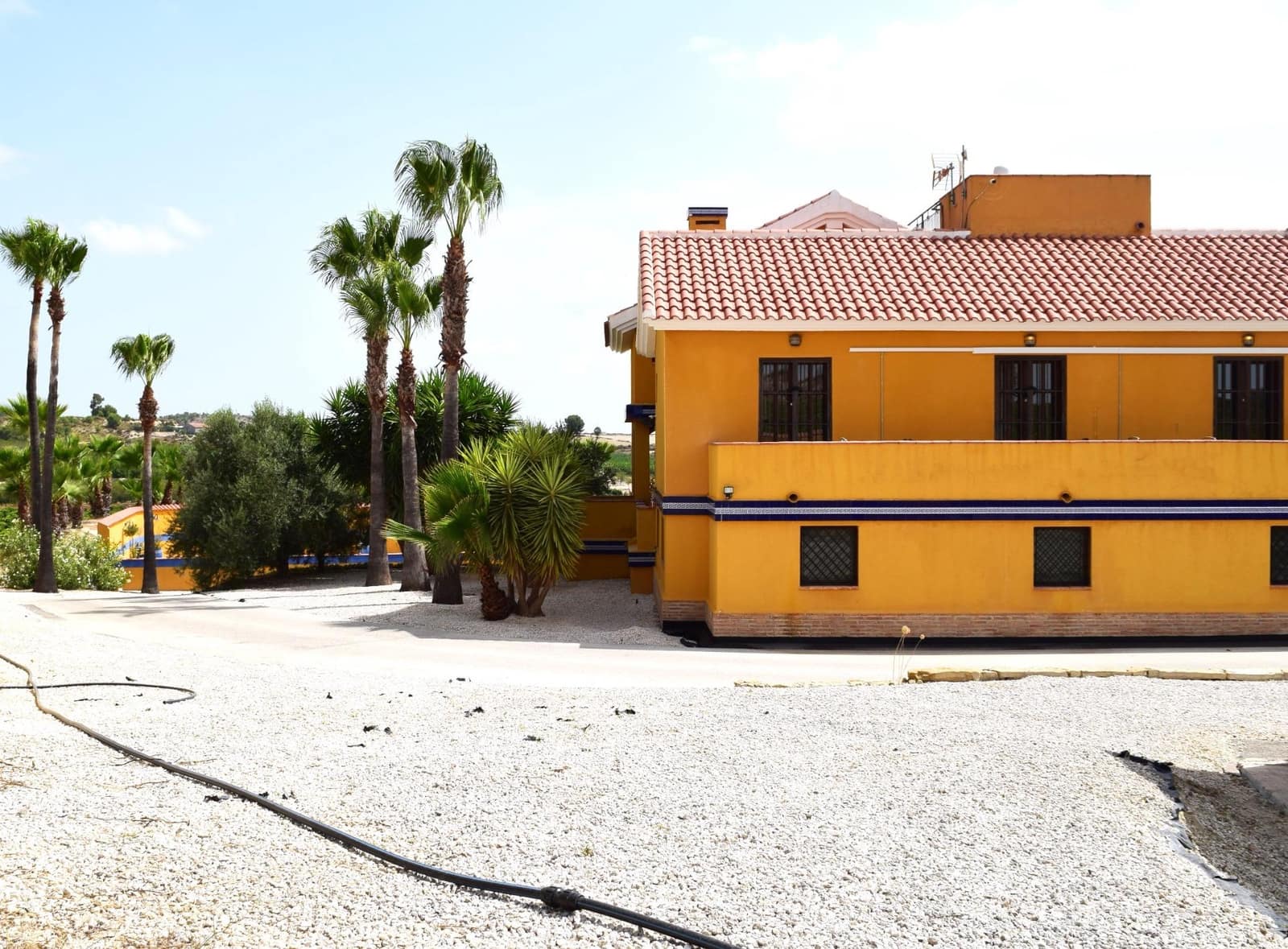 6 sypialnia Finka/Dom wiejski na sprzedaż w San Miguel de Salinas z basenem - 890 000 € (Ref: 8202951)