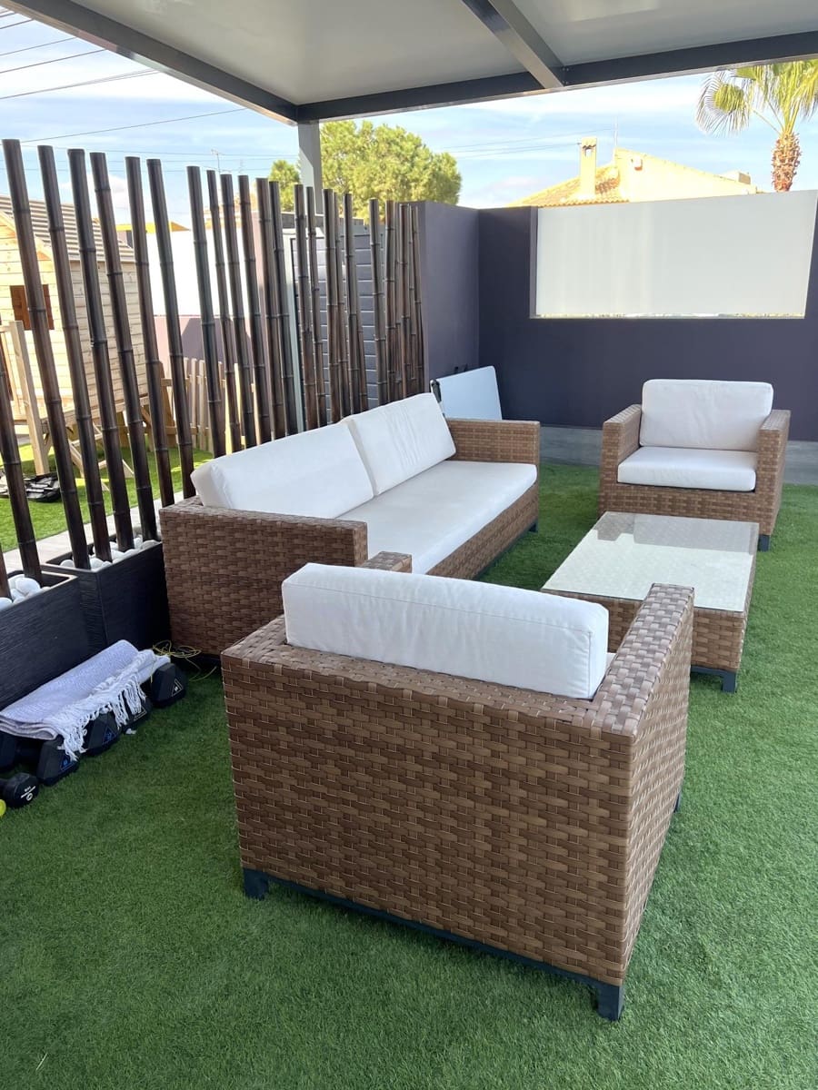 4 camera da letto Villa in vendita in La Siesta con piscina garage - 495.000 € (Rif: 8220560)