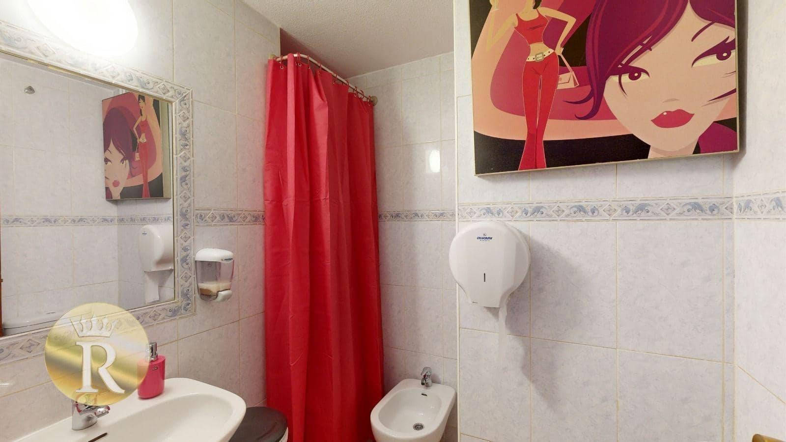 21 soveværelse Guesthouse/B & B til salg i Torrevieja - € 950.000 (Ref: 8552158)