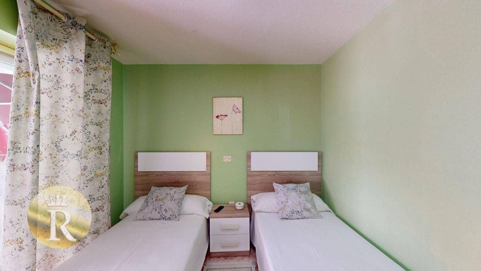 21 soveværelse Guesthouse/B & B til salg i Torrevieja - € 950.000 (Ref: 8552158)