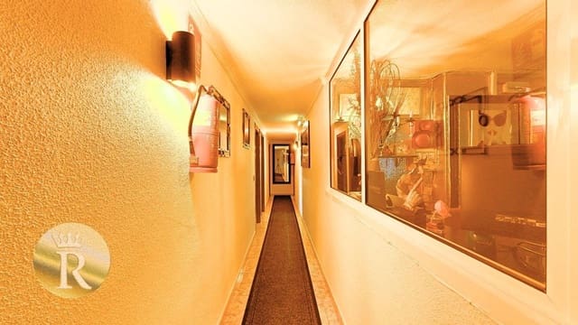 21 bedroom Guesthouse/B & B for sale in Playa de los Locos, Torrevieja - € 950,000 (Ref: 8552158)