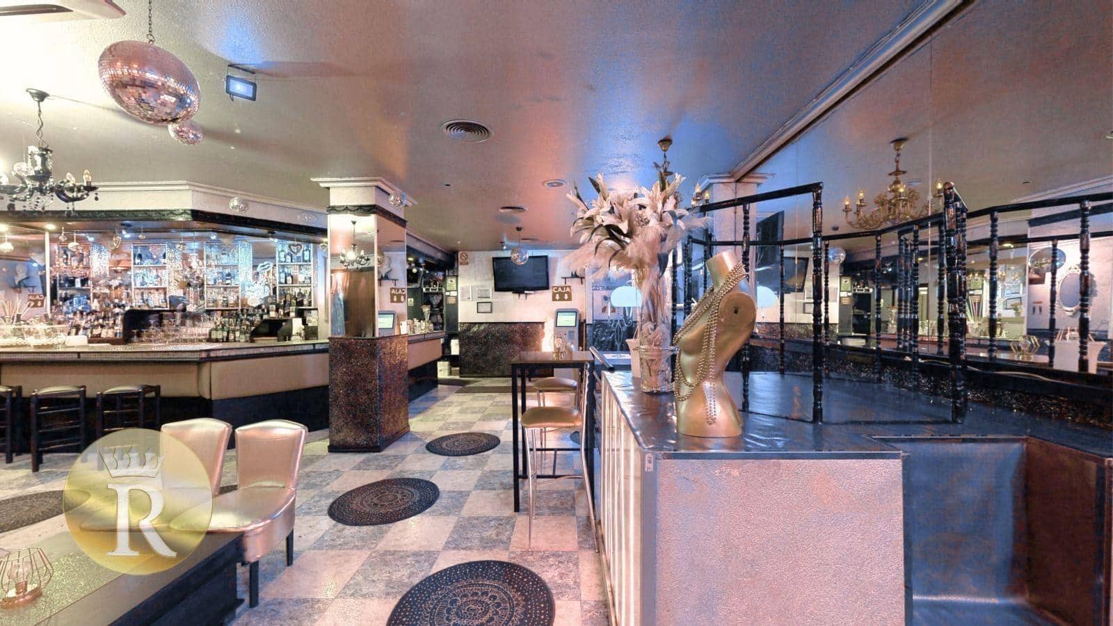 21 soveværelse Guesthouse/B & B til salg i Torrevieja - € 950.000 (Ref: 8552158)