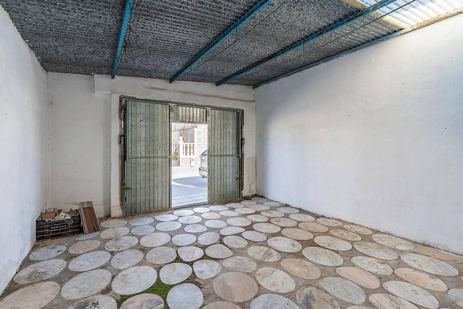 11 soveværelse Finca/Landehus til salg i Cortes de Baza med garage - € 120.000 (Ref: 8928906)