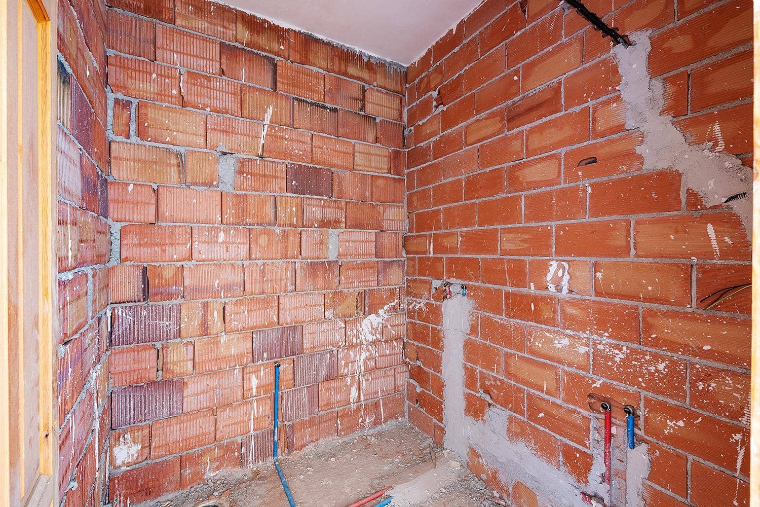 11 soveværelse Finca/Landehus til salg i Cortes de Baza med garage - € 120.000 (Ref: 8928906)