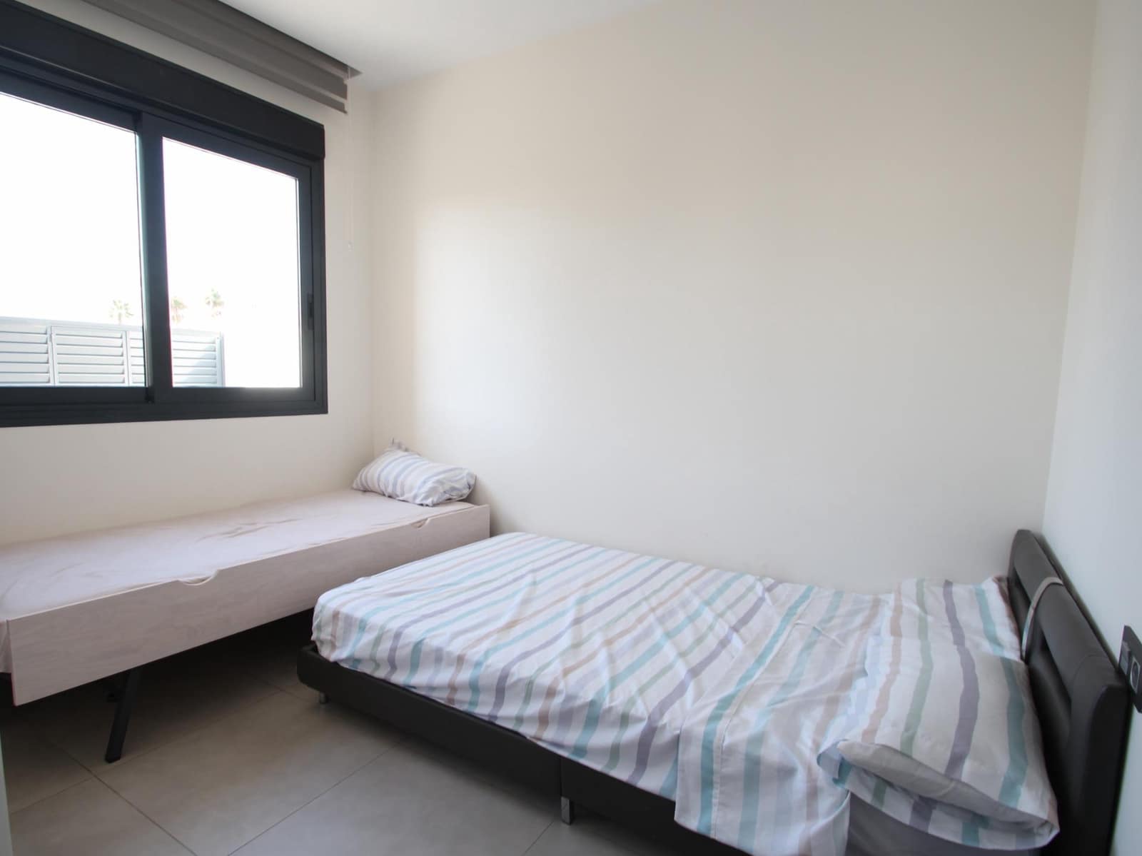 3 sypialnia Willa do wynajęcia w La Siesta z basenem - 2 500 € (Ref: 8968578)