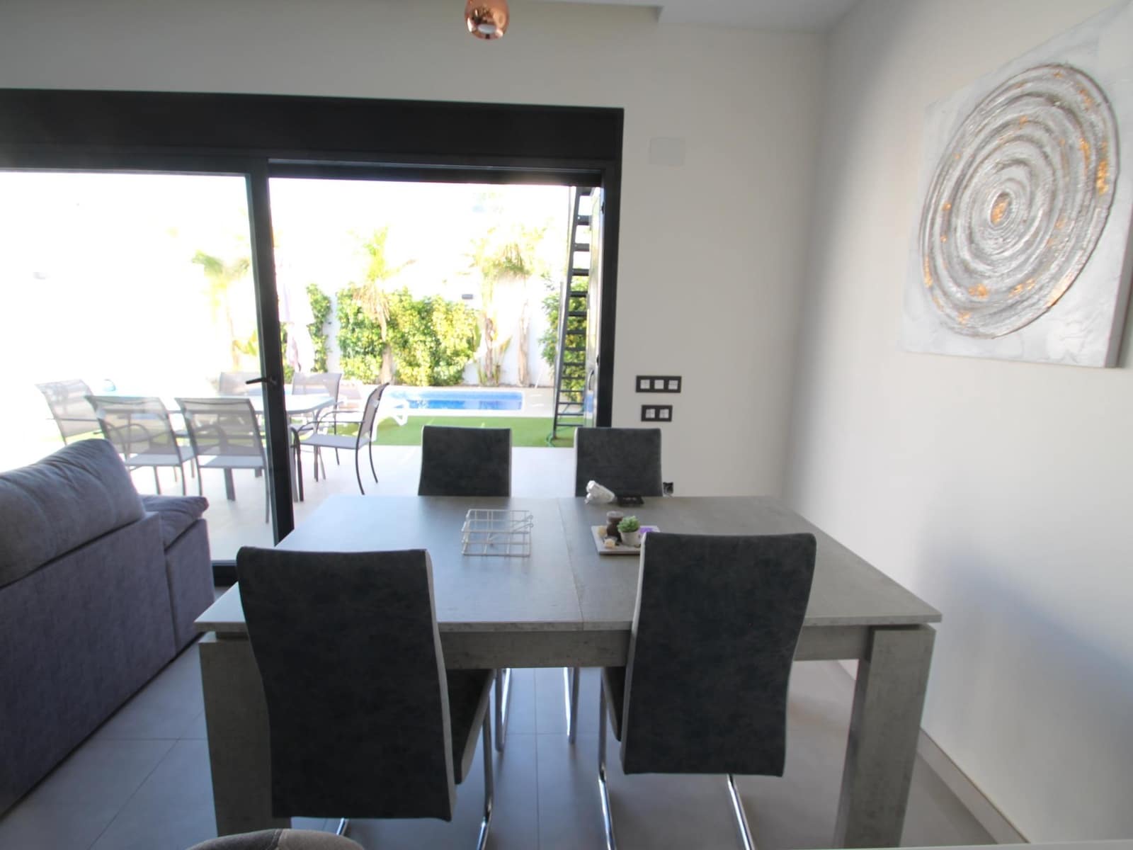 3 sypialnia Willa do wynajęcia w La Siesta z basenem - 2 500 € (Ref: 8968578)