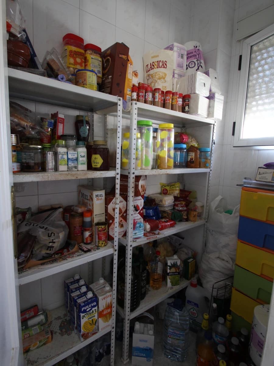 6 soveværelse Villa til salg i San Luis med swimmingpool garage - € 474.900 (Ref: 8976328)