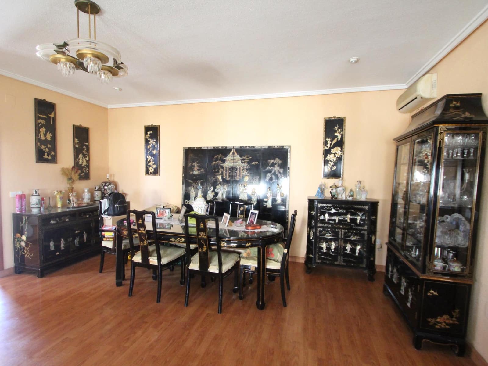 6 soveværelse Villa til salg i San Luis med swimmingpool garage - € 474.900 (Ref: 8976328)