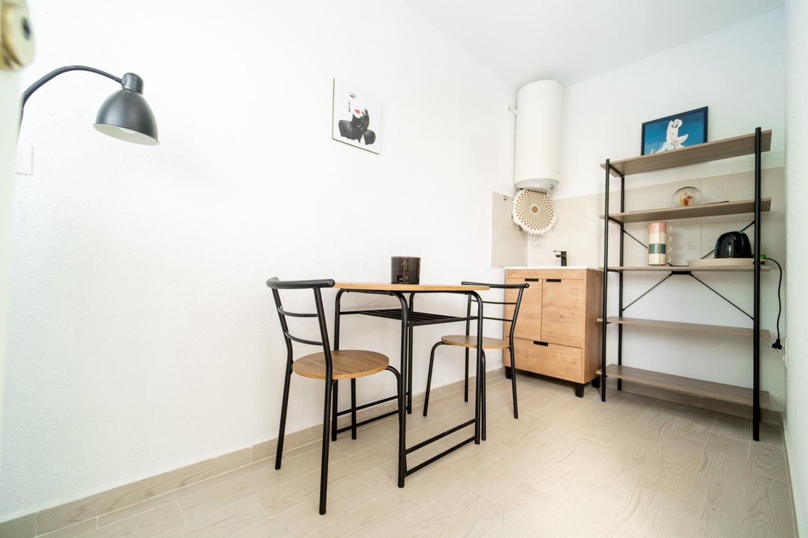 4 soveværelse Villa til salg i La Siesta med swimmingpool - € 495.000 (Ref: 8982551)