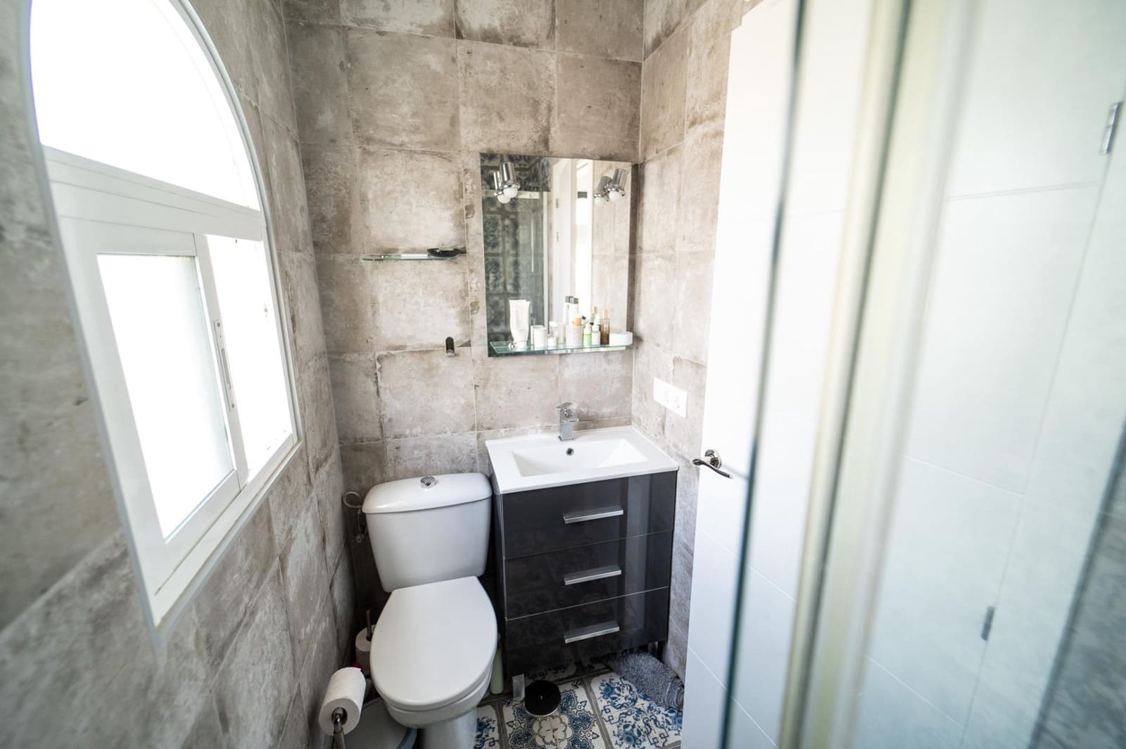 4 soveværelse Villa til salg i La Siesta med swimmingpool - € 495.000 (Ref: 8982551)