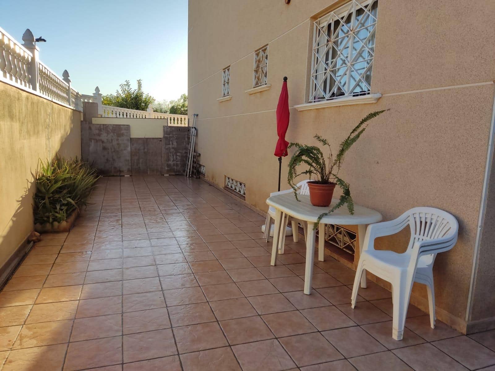6 camera da letto Villa in vendita in Torrevieja con piscina - 539.000 € (Rif: 9007411)