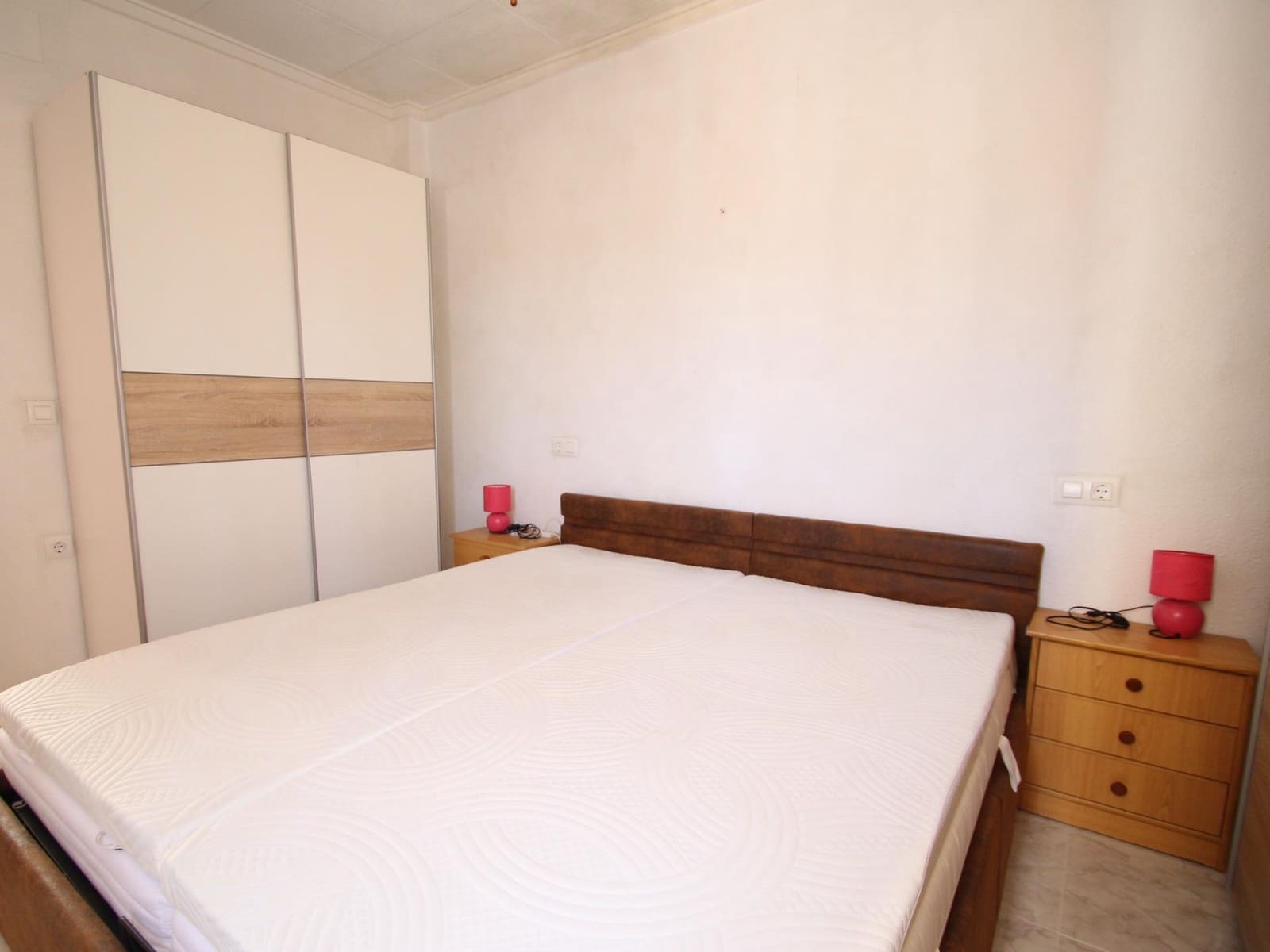 Bungalow de 2 habitaciones en La Siesta en venta - 129.900 € (Ref: 9023760)