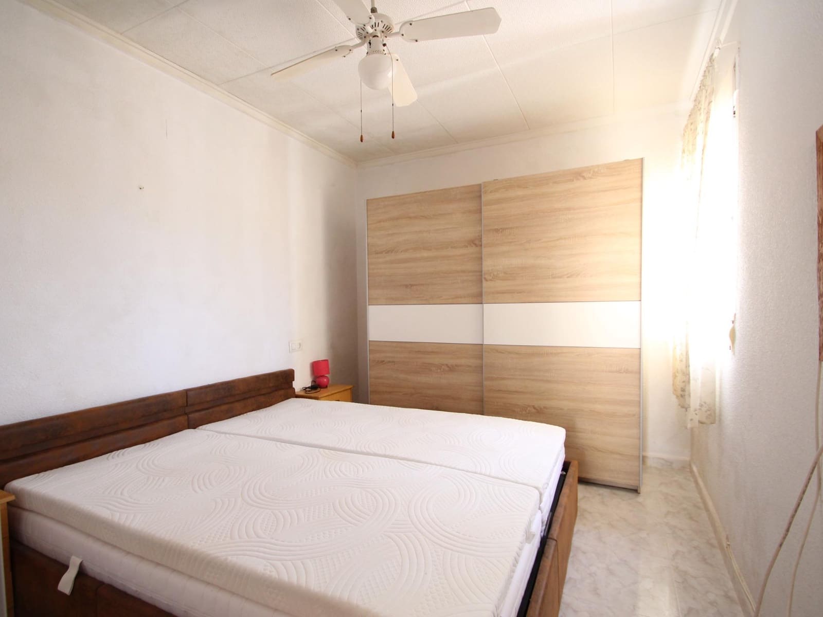 Bungalow de 2 habitaciones en La Siesta en venta - 129.900 € (Ref: 9023760)