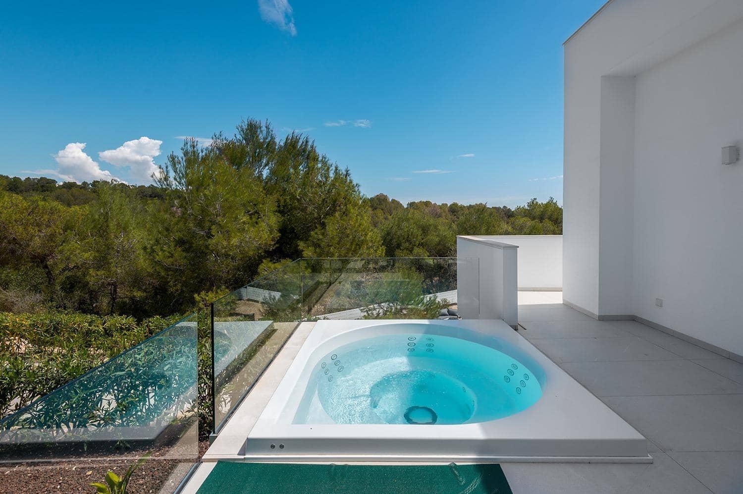 4 soverom Villa til salgs i Las Colinas Golf med svømmebasseng garasje - € 1 450 000 (Ref: 9049059)