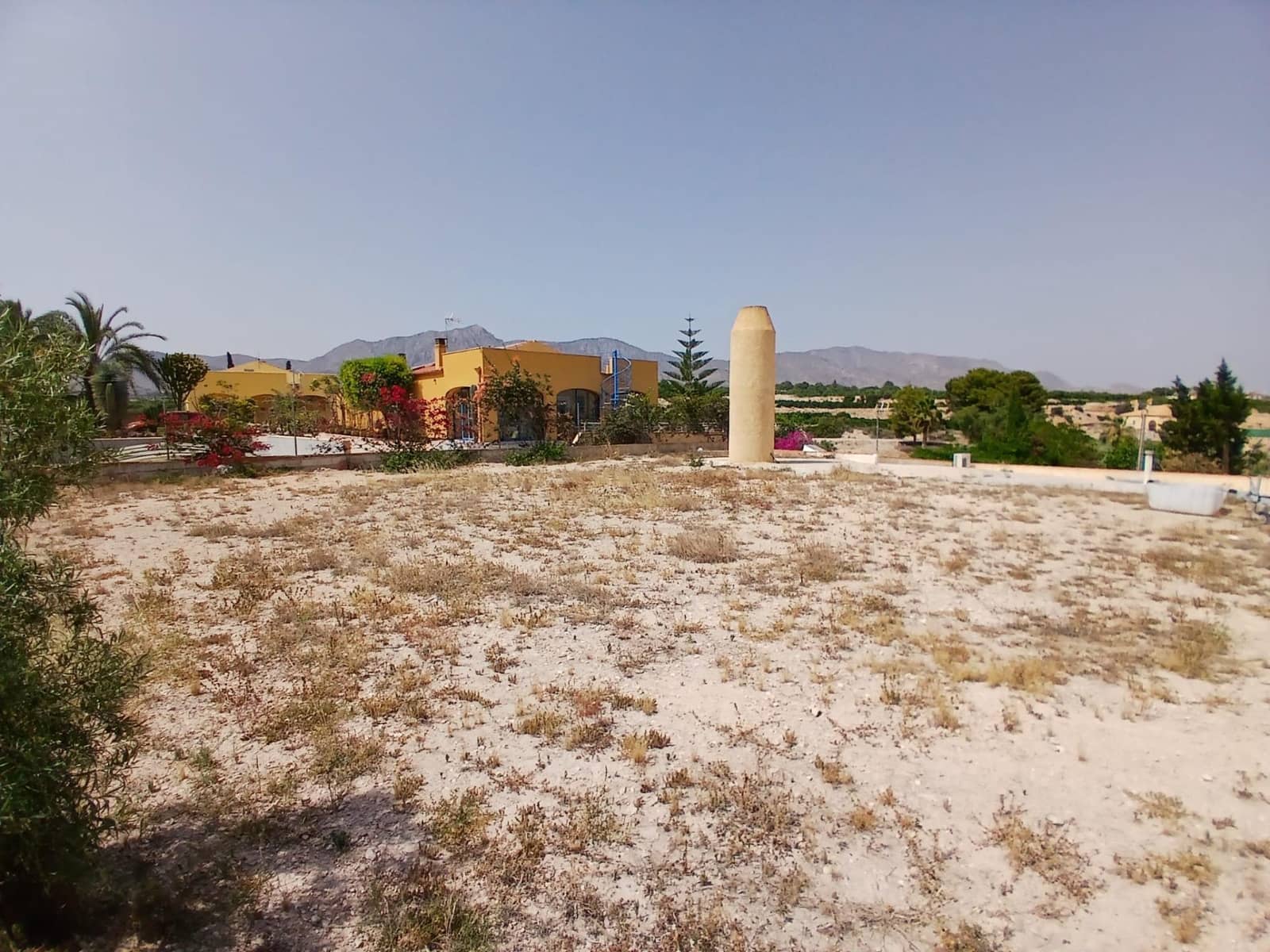 9 soveværelse Finca/Landehus til salg i Albatera - € 359.900 (Ref: 9068960)