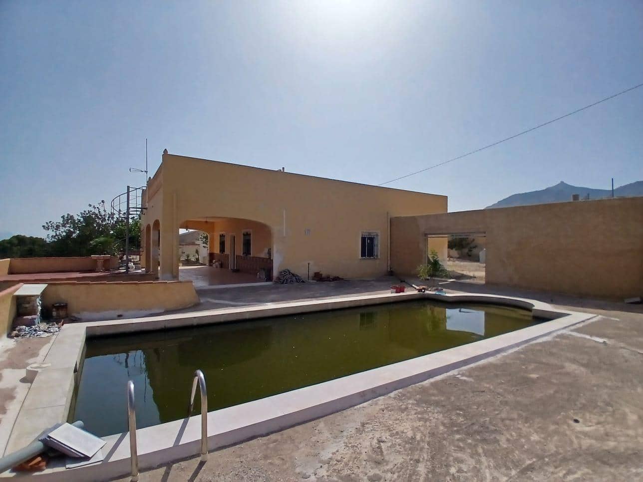 3 quarto Quinta/Casa Rural para venda em Crevillente / Crevillent com piscina - 299 900 € (Ref: 9068962)