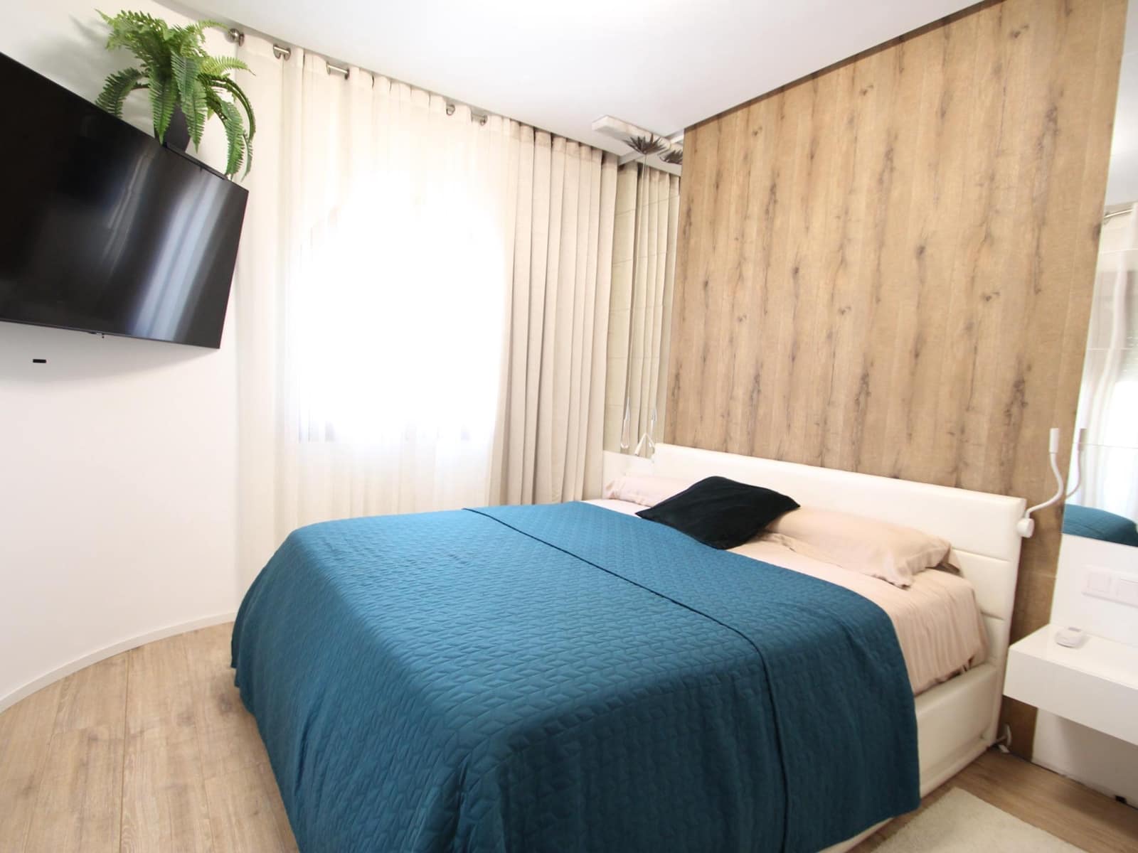 3 soveværelse Villa til salg i San Luis med swimmingpool - € 589.900 (Ref: 9128522)