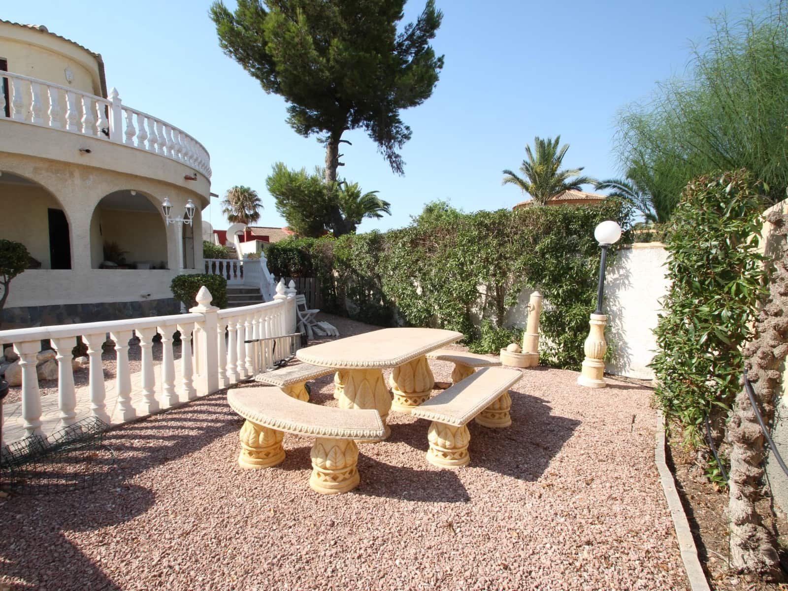 3 soveværelse Villa til salg i San Luis med swimmingpool - € 589.900 (Ref: 9128522)