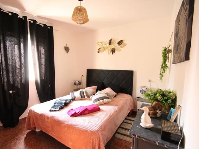 3 chambre Bungalow à vendre à El Chaparral - La Siesta - La Torreta, Torrevieja avec piscine - 169 900 € (Ref: 9187148)