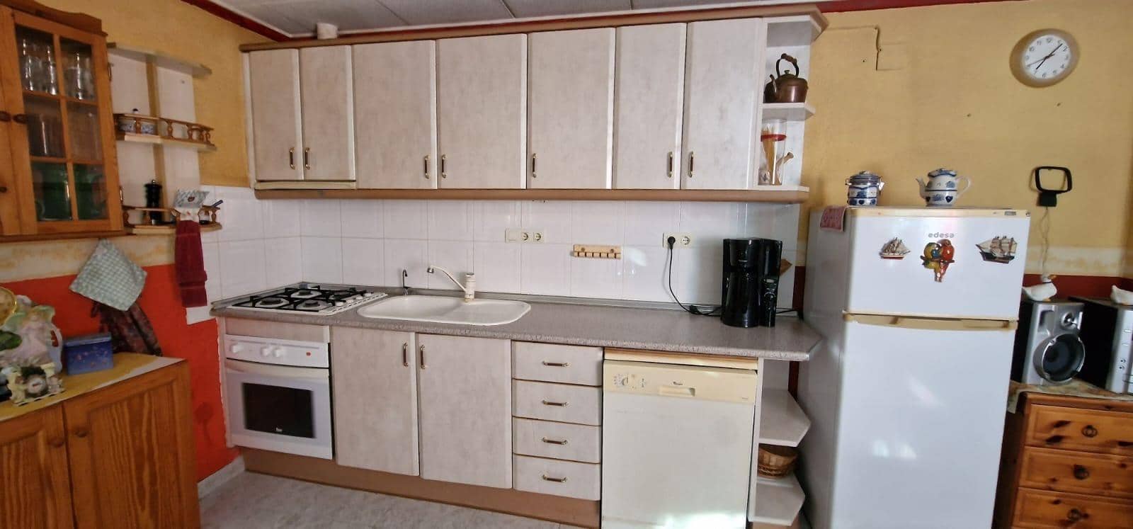 2 makuuhuone Bungalow myytävänä paikassa Torrevieja - 114 900 € (Ref: 9318010)