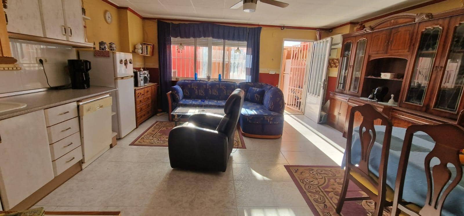 2 makuuhuone Bungalow myytävänä paikassa Torrevieja - 114 900 € (Ref: 9318010)