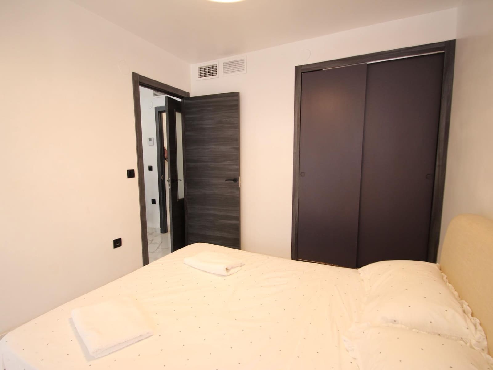 3 makuuhuone Huoneisto myytävänä paikassa Torrevieja - 194 500 € (Ref: 9337863)