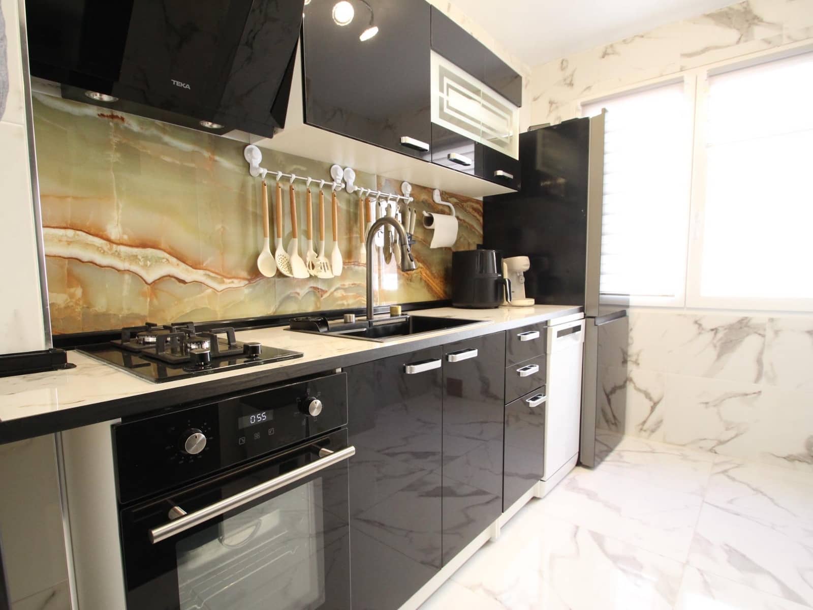 3 makuuhuone Huoneisto myytävänä paikassa Torrevieja - 194 500 € (Ref: 9337863)