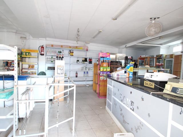 Commercial for sale in El Chaparral - La Siesta - La Torreta, Torrevieja - € 129,900 (Ref: 9367390)