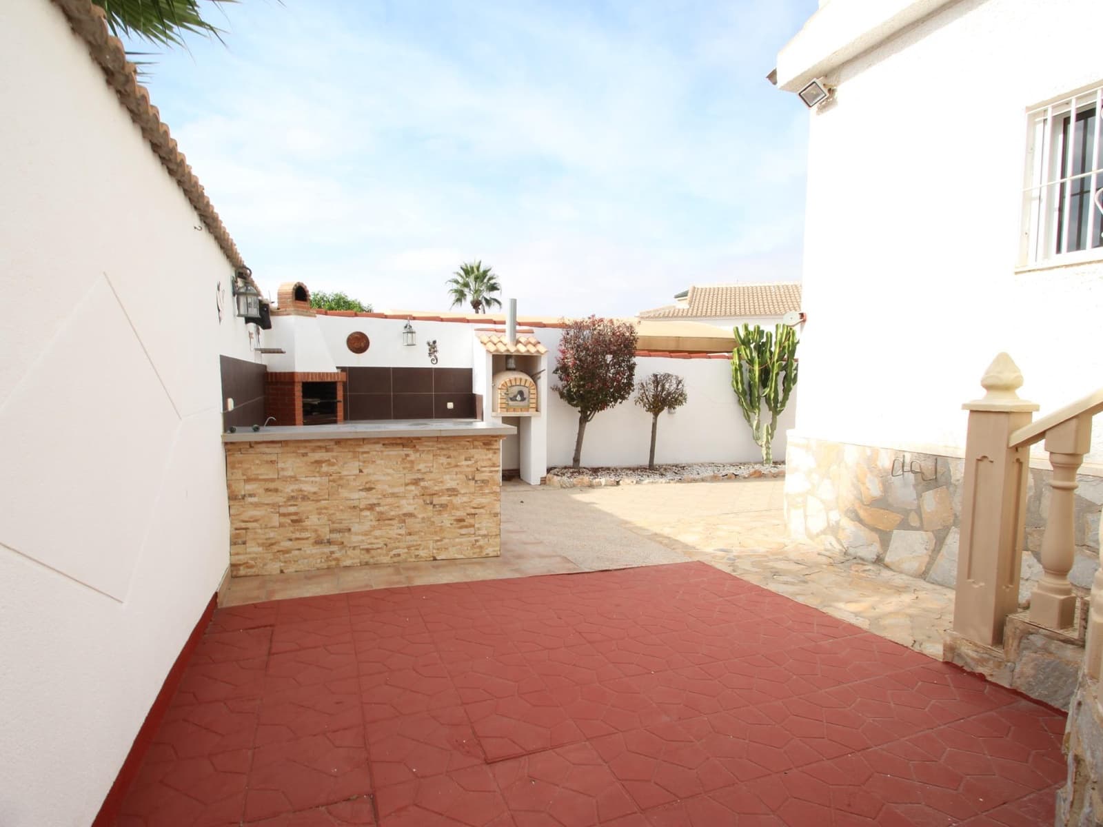 4 camera da letto Villa in vendita in La Siesta con piscina garage - 389.900 € (Rif: 9385487)