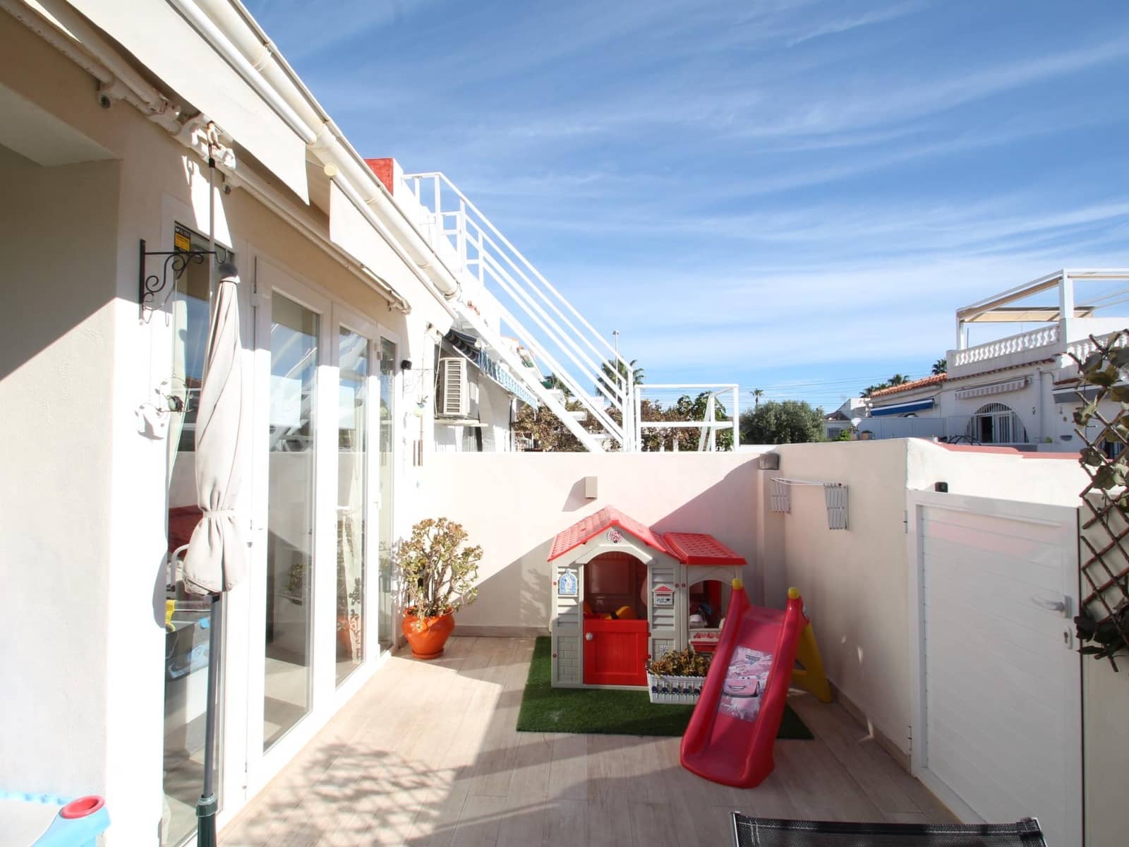 2 bedroom Bungalow for sale in San Luis - € 139,900 (Ref: 9385488)