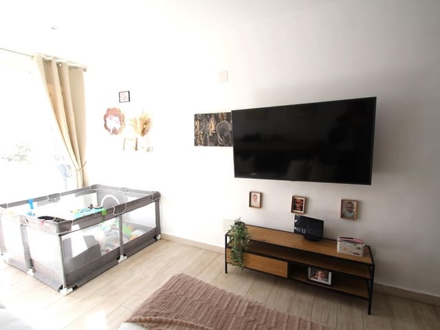 2 soveværelse Bungalow til salg i San Luis, Torrevieja - € 139.900 (Ref: 9385488)