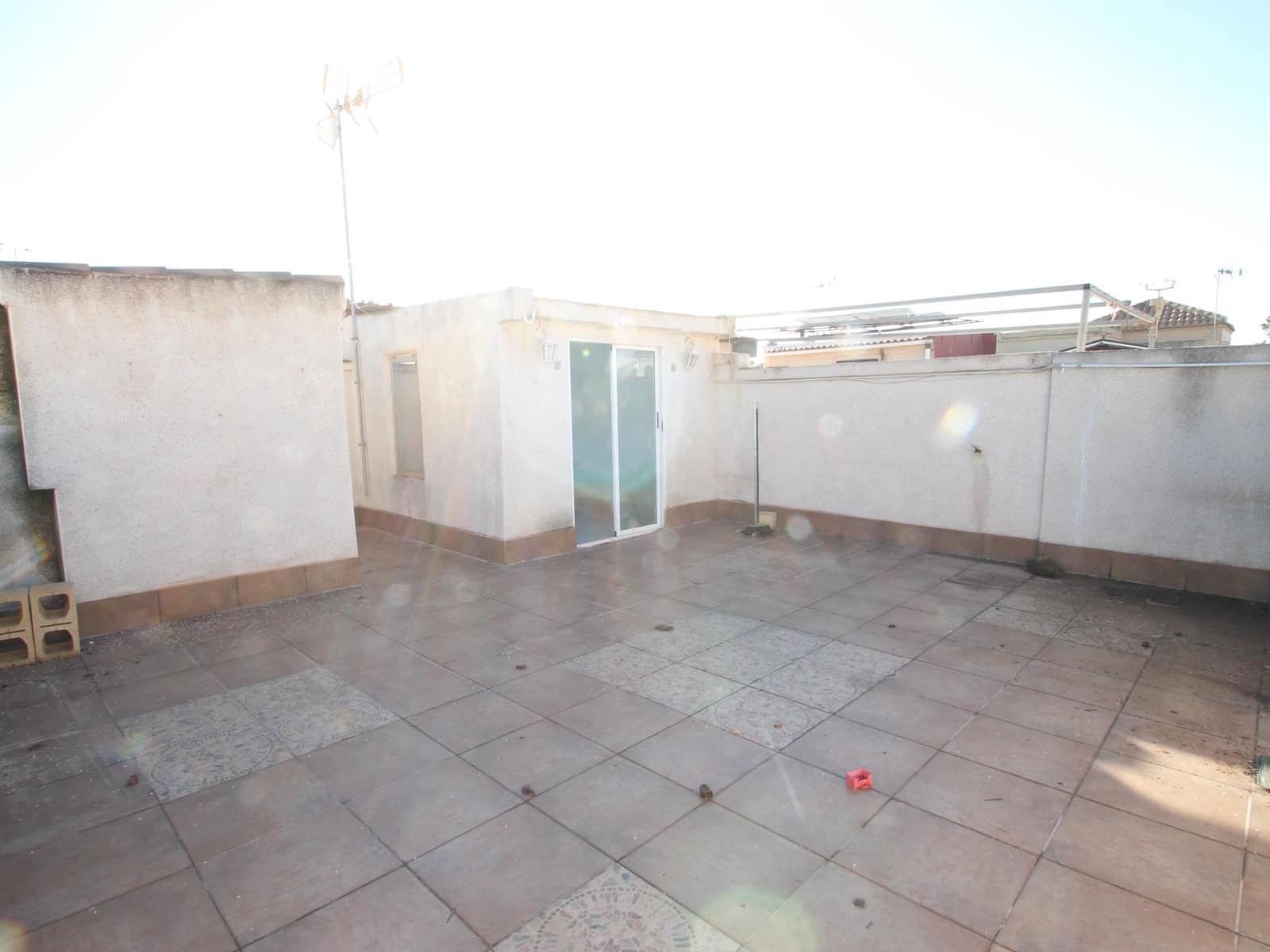 2 chambre Bungalow à vendre à Torrevieja avec piscine - 149 900 € (Ref: 9403289)