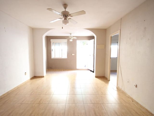 2 chambre Bungalow à vendre à Torrevieja avec piscine - 149 900 € (Ref: 9403289)