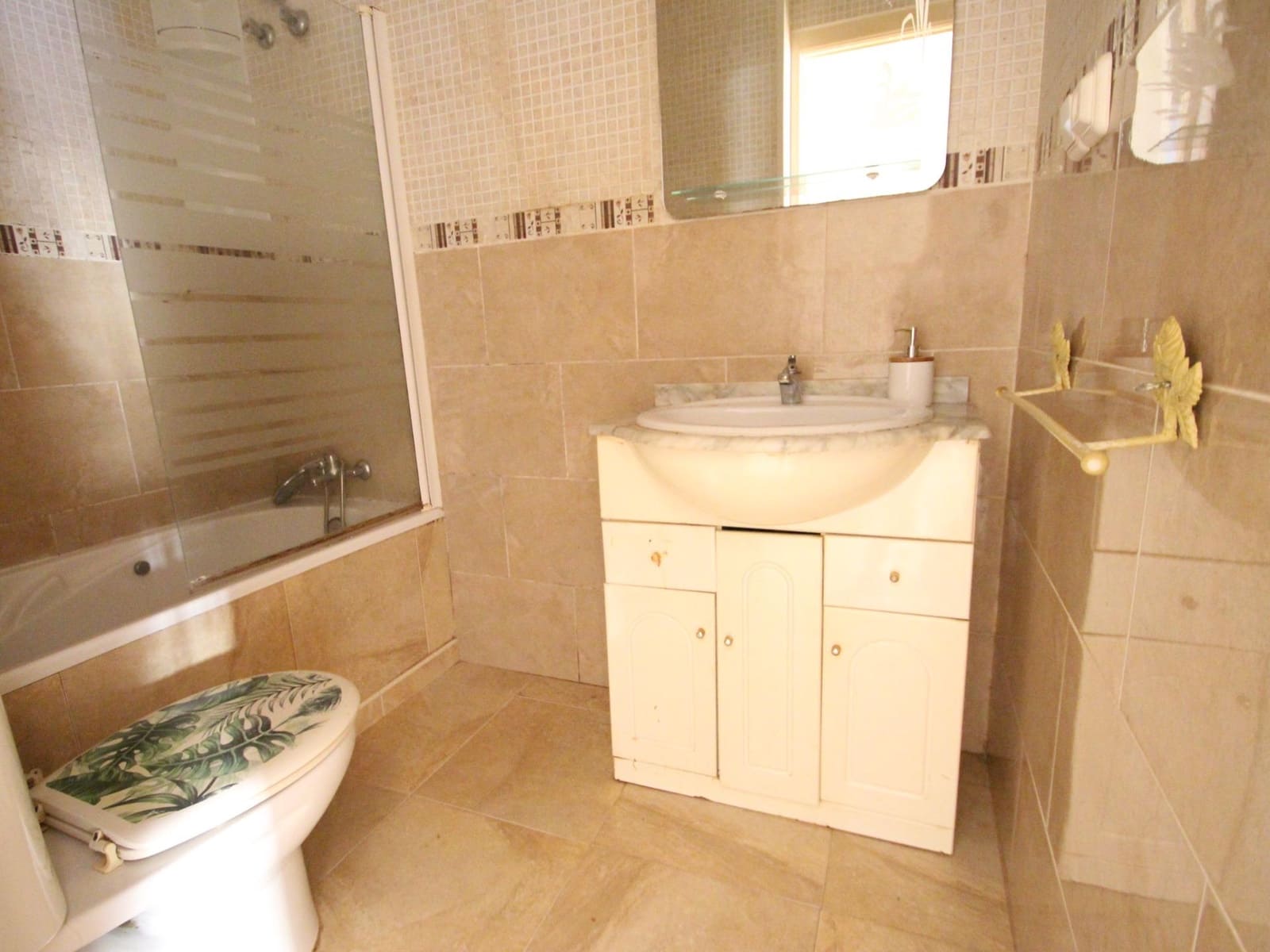 2 chambre Bungalow à vendre à Torrevieja avec piscine - 149 900 € (Ref: 9403289)