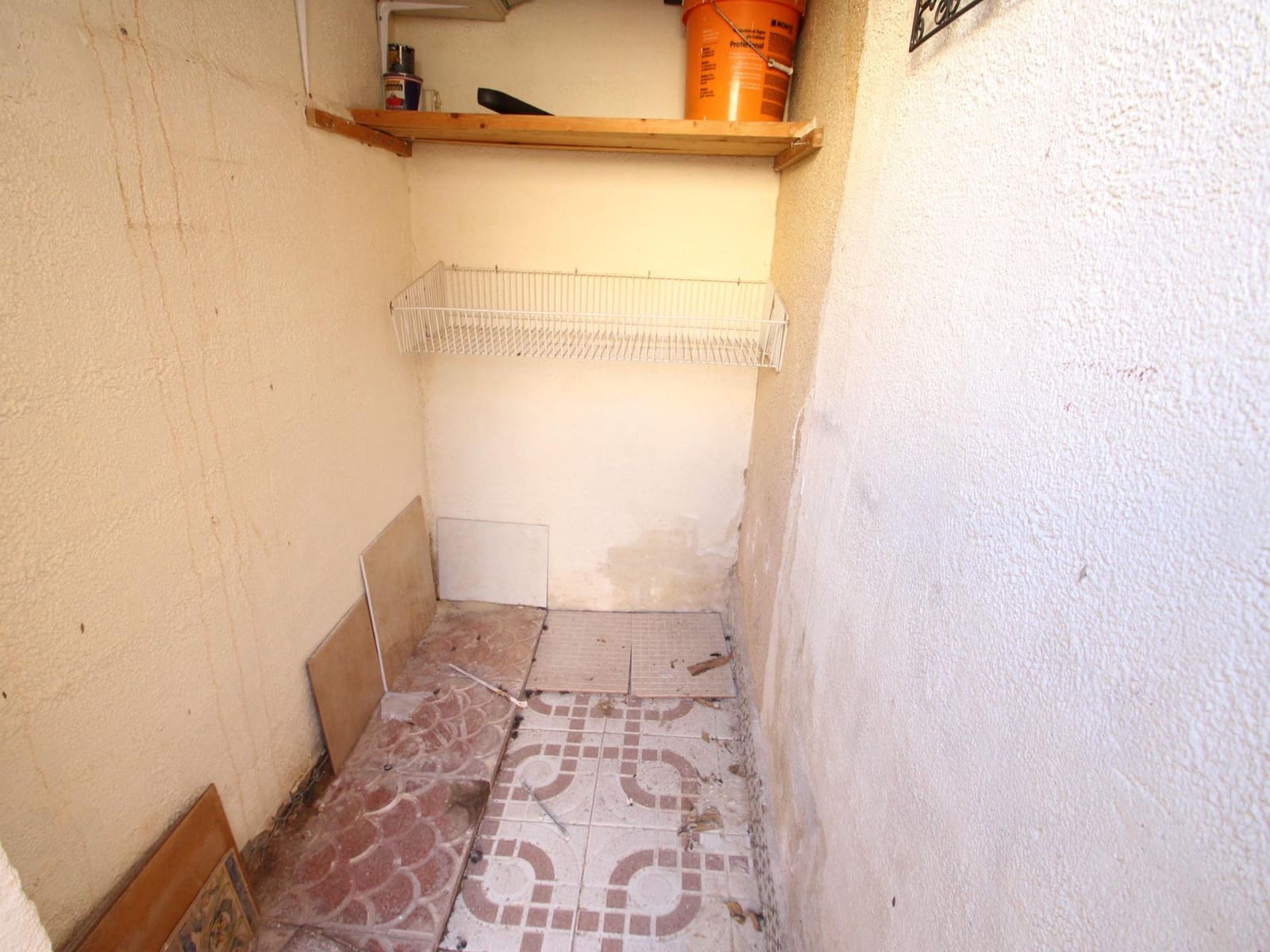 2 chambre Bungalow à vendre à Torrevieja avec piscine - 149 900 € (Ref: 9403289)