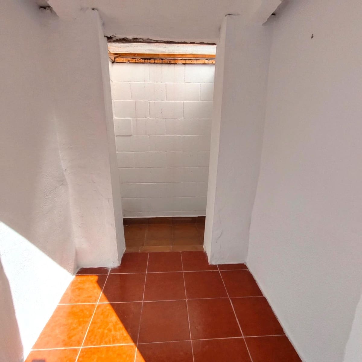 2 bedroom Bungalow for rent in Torrevieja with pool - € 900 (Ref: 9403289)