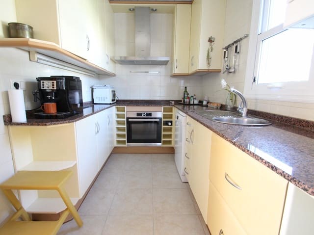 Chalet de 3 habitaciones en San Luis, Torrevieja en venta con piscina garaje - 349.900 € (Ref: 9419608)