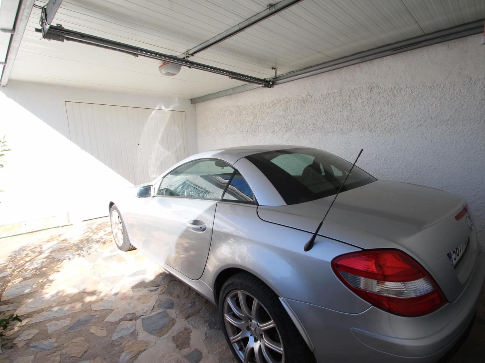 Chalet de 3 habitaciones en San Luis en venta con piscina garaje - 349.900 € (Ref: 9419608)