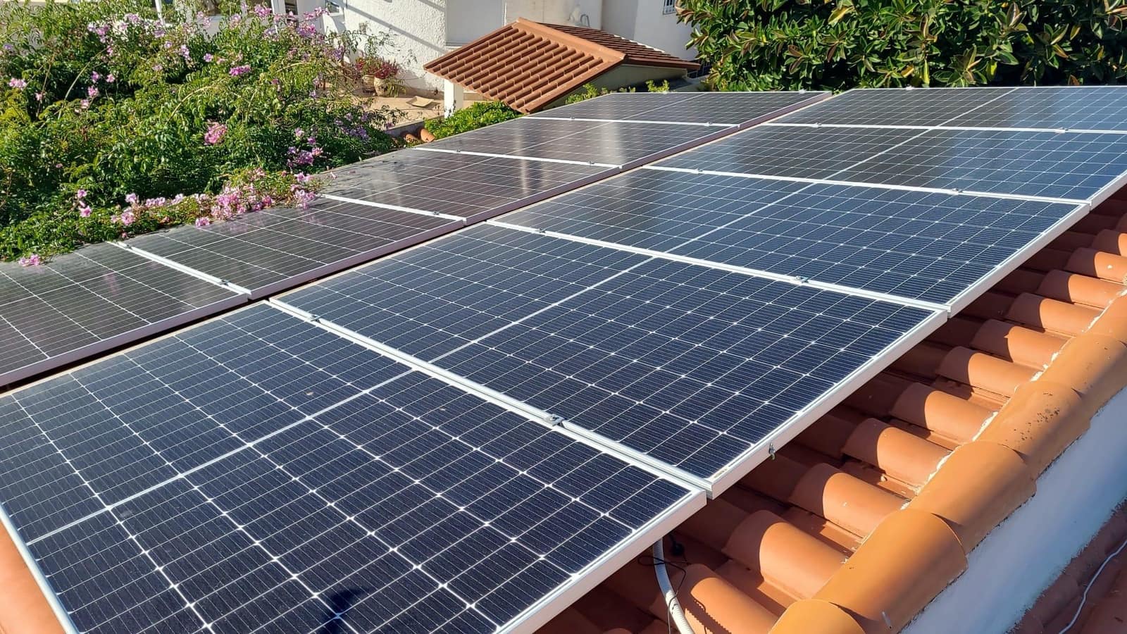 Chalet de 3 habitaciones en San Luis en venta con piscina garaje - 349.900 € (Ref: 9419608)