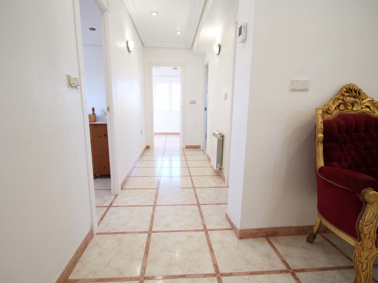 5 chambre Villa/Maison à vendre à El Chaparral avec piscine garage - 688 900 € (Ref: 9422305)