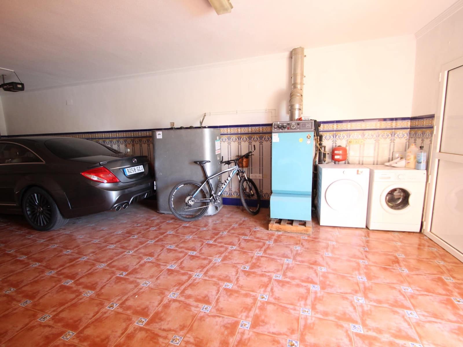 5 chambre Villa/Maison à vendre à El Chaparral avec piscine garage - 688 900 € (Ref: 9422305)