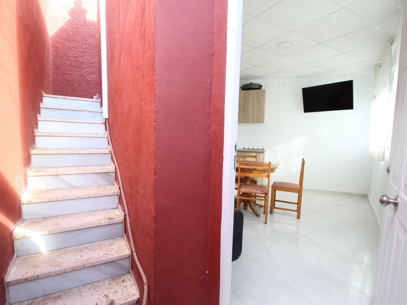 3 slaapkamer Bungalow te koop in Torrevieja - € 119.900 (Ref: 9530946)