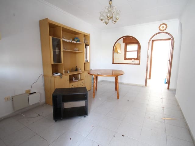 2 bedroom Bungalow for sale in San Luis, Torrevieja - € 99,900 (Ref: 9541642)