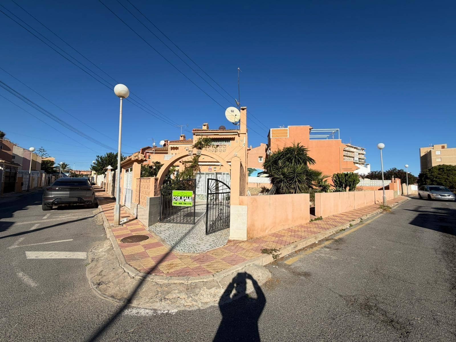 Apartamento de 2 habitaciones en Torrevieja en venta - 149.900 € (Ref: 9543838)